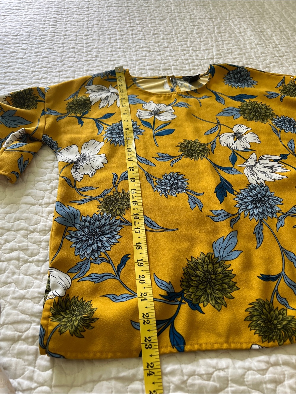 🌻Women’s Floral Print Blouse in Mustard Yellow - Picture 10 of 10
